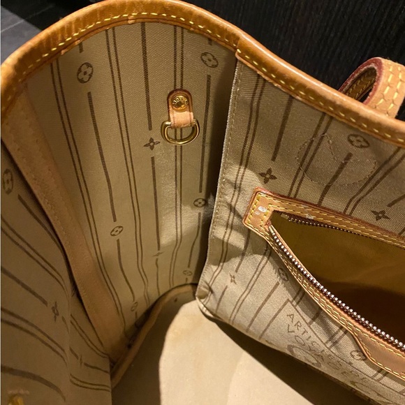 Louis Vuitton Classic Brown neverfull MM Monogram Tote - Picture 6 of 15